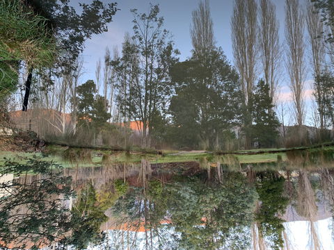 Giants' Table And Cottages - Tourism Canberra 0