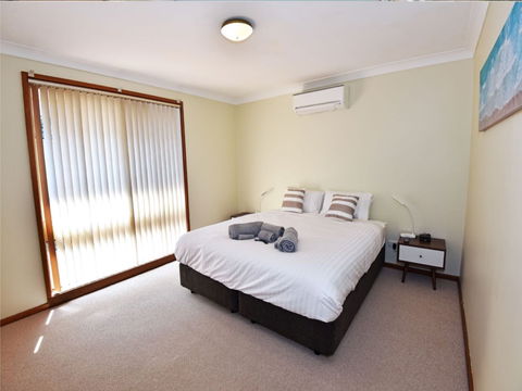 Hopetoun Villa Woonona - Tourism Canberra 2