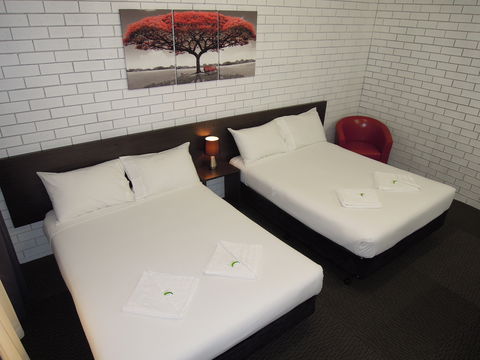 Jackaroo Apartments - Motel - Tourism Canberra 0