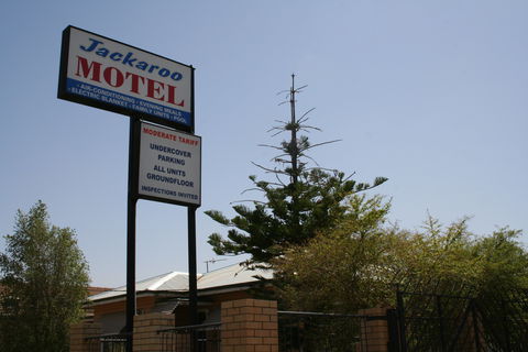 Jackaroo Apartments - Motel - Tourism Canberra 1