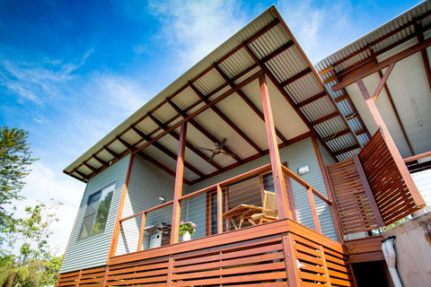 Lilypad Luxury Cabins - Tourism Canberra 0