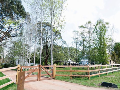 Maple Lodge - Tourism Canberra 1