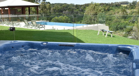 Mapleton Springs - Tourism Canberra 1