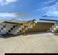Mount Gambier Apartments - City Fringe Apartment B - Tourism Canberra