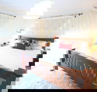 One Tree Bed and Breakfast The Suite and The Retreat - Tourism Canberra