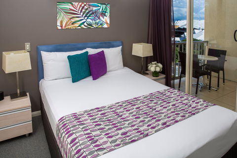Park Regis City Quays - Tourism Canberra 1