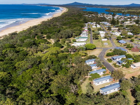 Reflections Holiday Parks Mylestom - Tourism Canberra 0