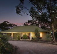 Riverbush Cottages - Tourism Canberra