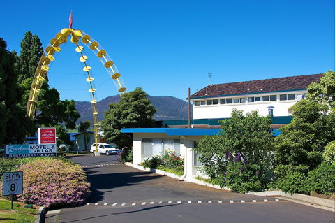 Riverfront Motel And Villas - Tourism Canberra 0