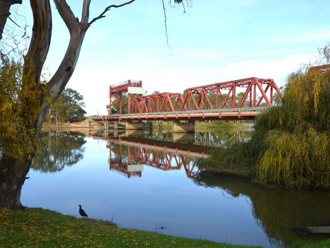 Riverbend Caravan Park - Tourism Canberra 0