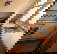 RR BB - Tourism Canberra