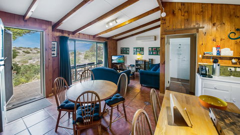 Socks 'n' Sandals - Tourism Canberra 1