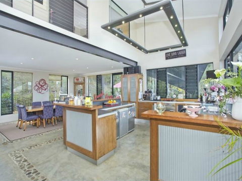 The Barrough - Tourism Canberra 1