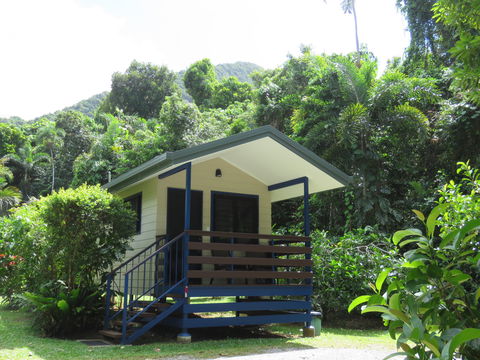 Thornton Beach Bungalows - Tourism Canberra 2