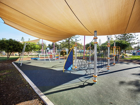 Toowoon Bay Holiday Park - Tourism Canberra 2