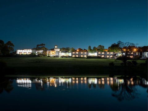 Waurn Ponds Estate - Tourism Canberra 0