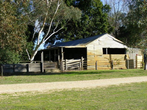 Willowbrook Farm Caravan Park - Tourism Canberra 0