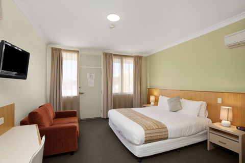Adelaide Road Motor Lodge - Tourism Canberra 2