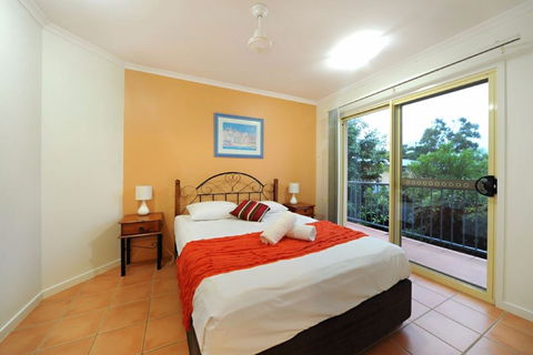 At Beach Court Holiday Villas - Tourism Canberra 2