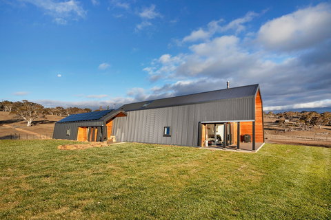 Avonside Alpine Estate - Tourism Canberra 0