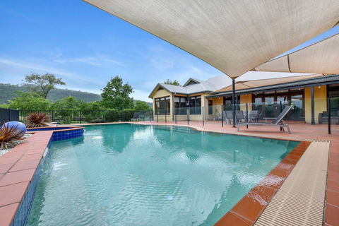 Barrington Park Estate - Tourism Canberra 0