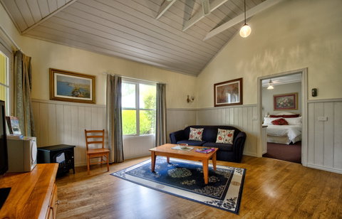 Bendigo Cottages Bed And Breakfast - Tourism Canberra 1