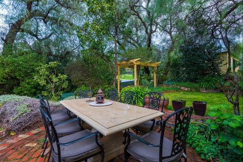 Bendigo Cottages Bed And Breakfast - Tourism Canberra 2