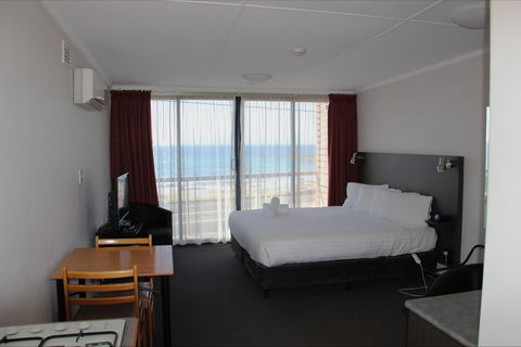 Burnie Ocean View Motel - Tourism Canberra 0