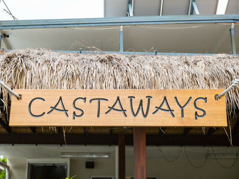 Castaways Moreton Island - Tourism Canberra 1