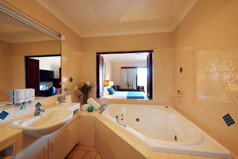 Coffee House Apartment Motel - Tourism Canberra 1