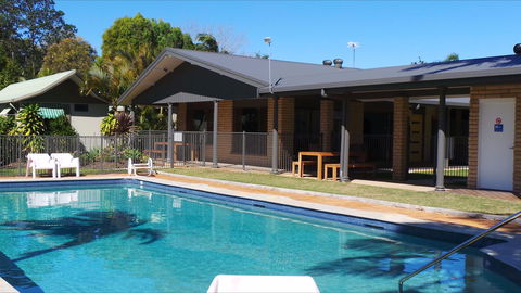 Colonial Tweed Holiday And Home Park - Tourism Canberra 1
