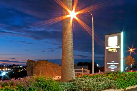Dog Rock Motel - Tourism Canberra 0