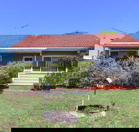 Driftwood at Blacksmiths - Tourism Canberra