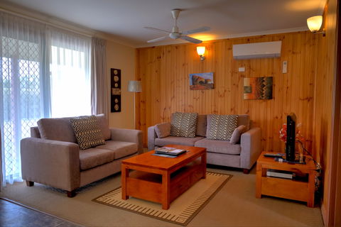 Ficifolia Lodge Kangaroo Island - Tourism Canberra 2