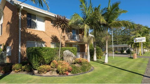 Gallipoli Court - Tourism Canberra 0