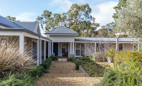 Haven Red Hill - Tourism Canberra 0