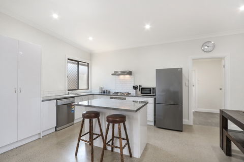 IADA On Iodide - Tourism Canberra 0