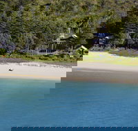 Kims Beachside Retreat - Tourism Canberra