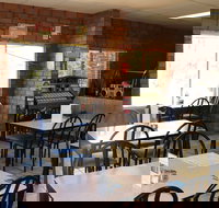 Mataranka Roadhouse and Cabins - Tourism Canberra