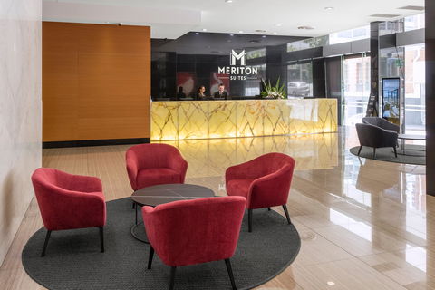 Meriton Suites Adelaide Street, Brisbane - Tourism Canberra 0