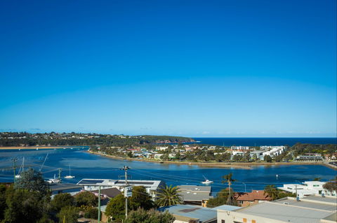 Panoramic Townhouses By Lisa - Deluxe - Tourism Canberra 2