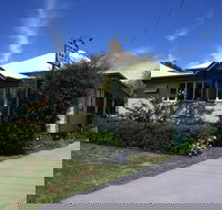 Pitstop Lodge B  B - Tourism Canberra