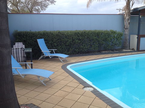 Portarlington Beach Motel - Tourism Canberra 2
