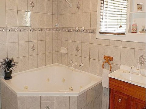 Ruby's Cottage - Tourism Canberra 2