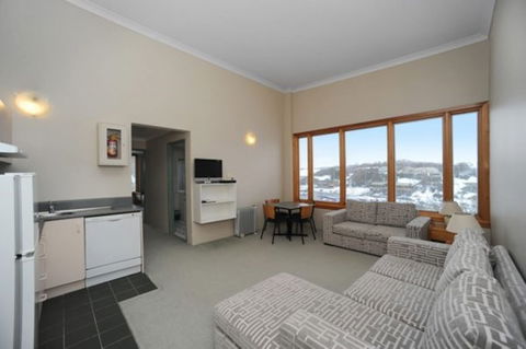 Smiggins Chalet Apartments - Tourism Canberra 2