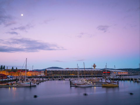 Somerset On The Pier Hobart - Tourism Canberra 2