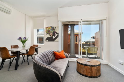 Terminus Apartment Hotel - Tourism Canberra 0