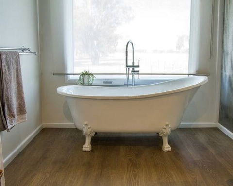 The Fleece - Luxury Farm Stay - Tourism Canberra 2
