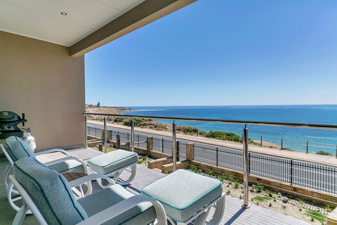 The Jetty, Port Willunga - Tourism Canberra 0