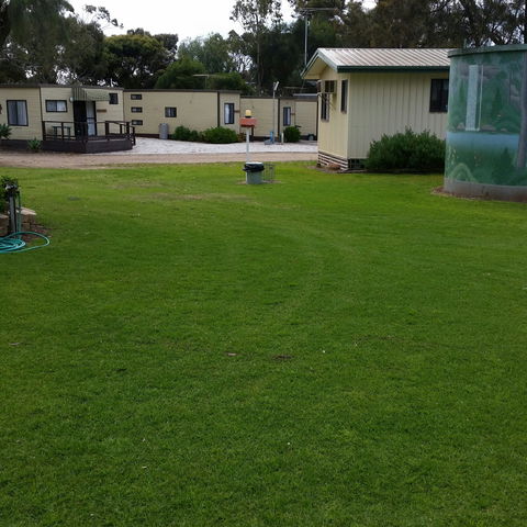 Wellington Caravan Park - Tourism Canberra 0